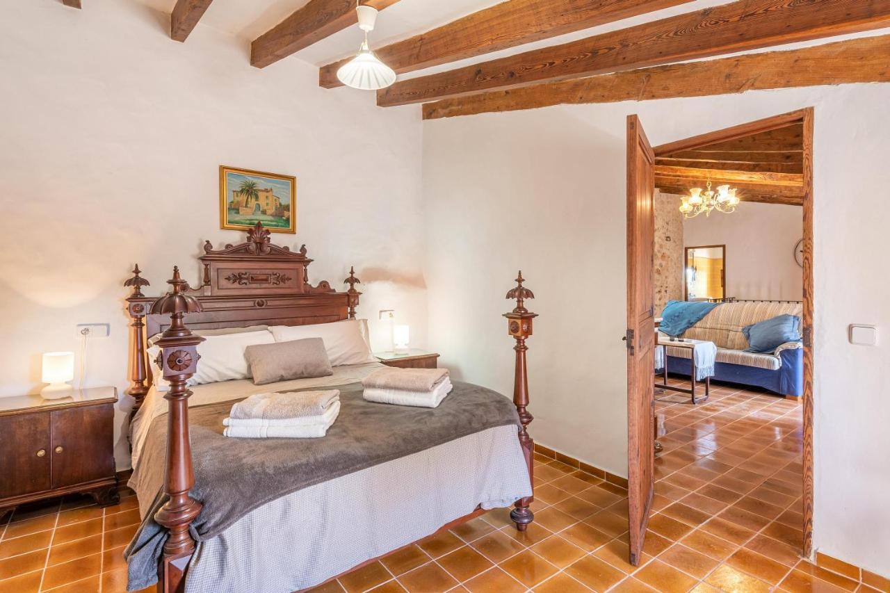 Holiday home Es Verger